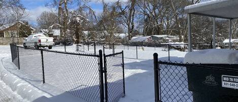 Enceinte de l’hébergement