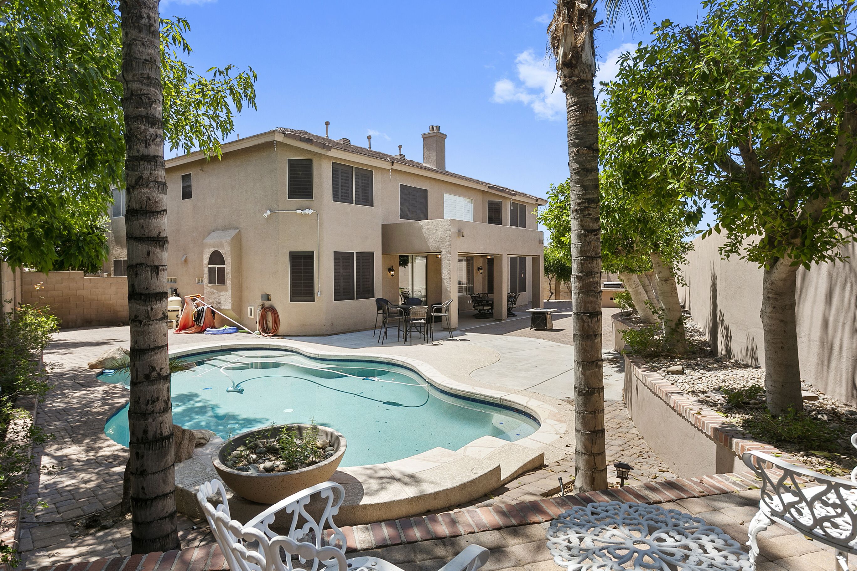 Gorgeous & Spacious 5-bedroom Home