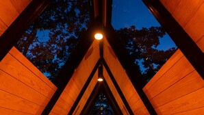 Panoramic Cabin, Mountain View - Woodland Cabins (Jilotzingo)