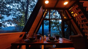 Panoramic Cabin, Mountain View - Woodland Cabins (Jilotzingo)