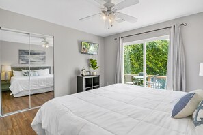 5 Schlafzimmer, Schreibtisch, kostenloses WLAN, Bettwäsche