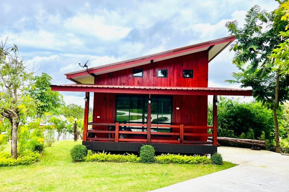 Standard Triple Room | Free WiFi