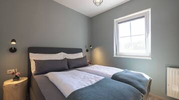 1 Schlafzimmer, Reisekinderbett, kostenloses WLAN, Bettwäsche