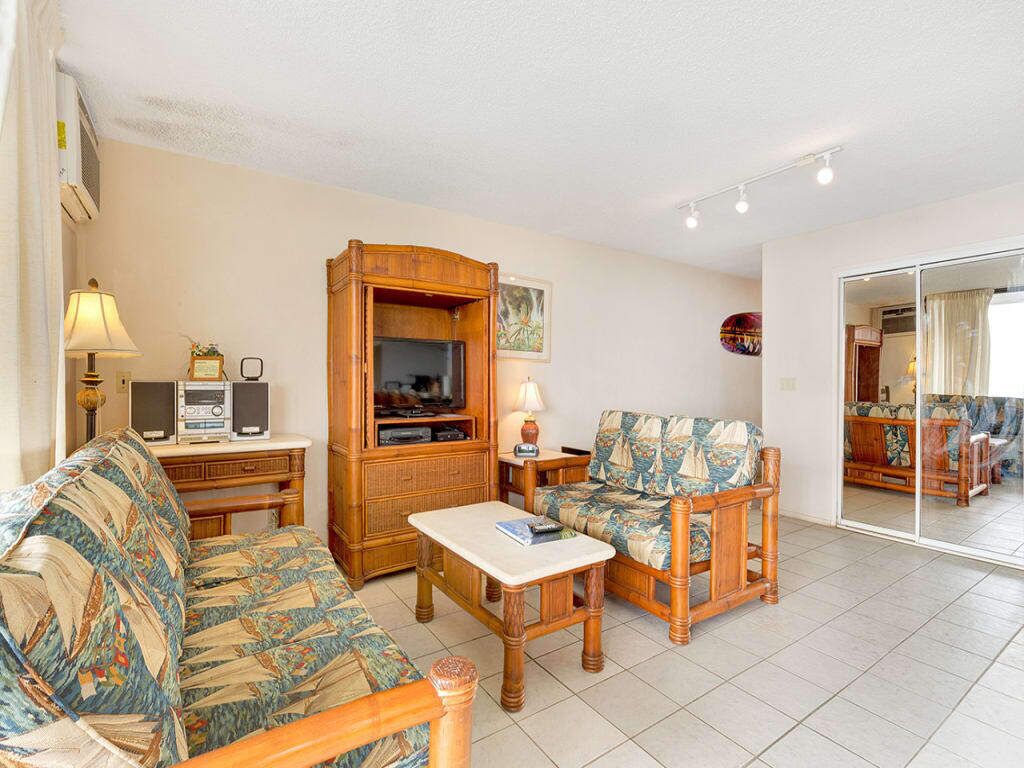 Ground-Floor Resort W/Balcony and A/C-Kona Reef