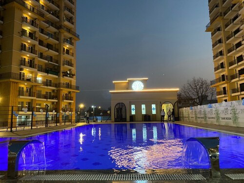 Spacious enjoyble 3BHK for Family and couples