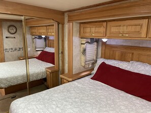 1 camera, Wi-Fi gratuito, lenzuola