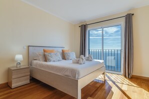 Ferienhaus | 2 Schlafzimmer, Bügeleisen/Bügelbrett, Reisekinderbett, WLAN