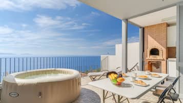 Ferienhaus | 2 Schlafzimmer, Bügeleisen/Bügelbrett, Reisekinderbett, WLAN