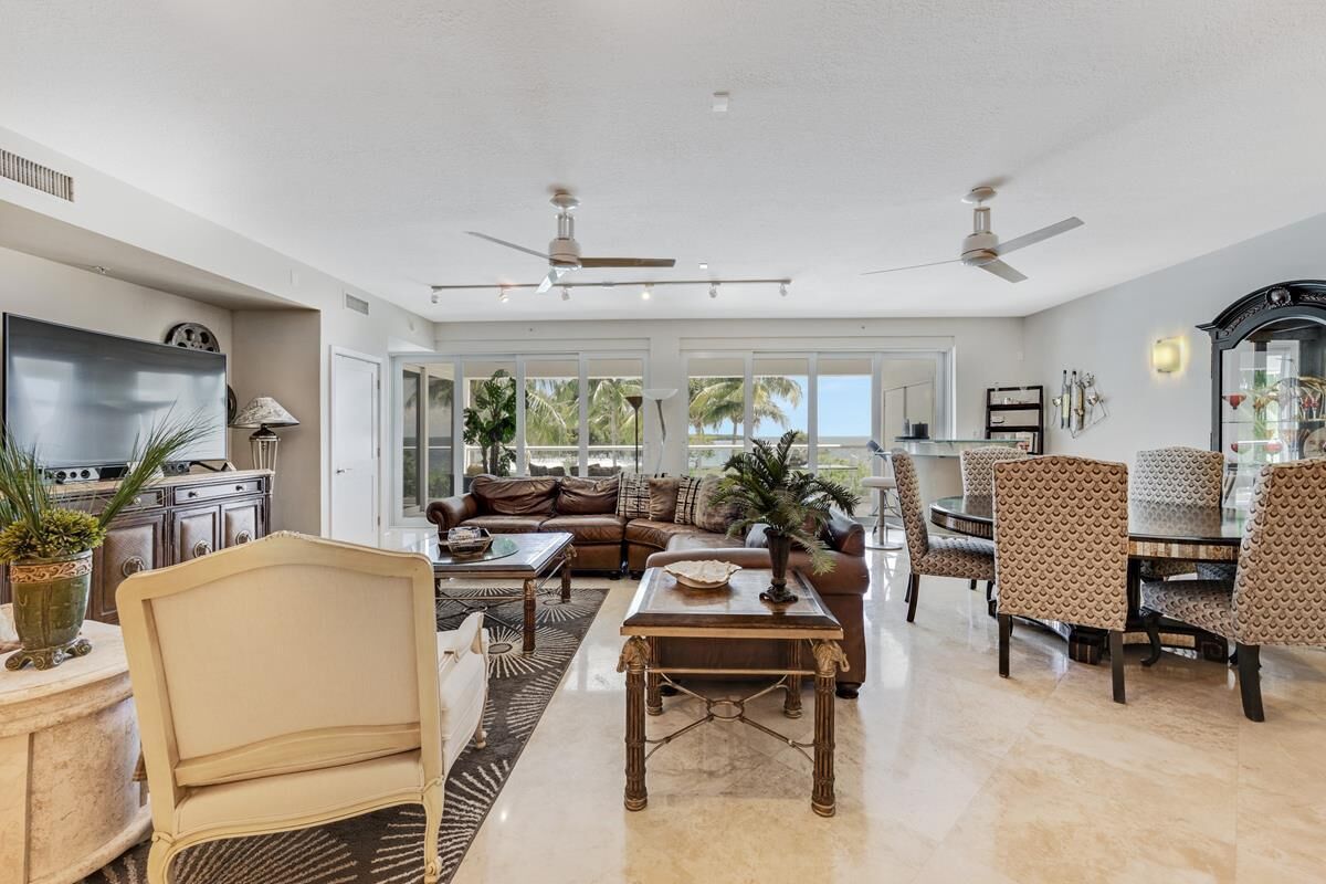 Oceanfront 3BR/3BA Mariner's Club Villa 521 with Oasis Pool, Marina, Game Room & More