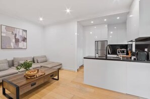 Living area - Pet Friendly Modern Apartment in Rose Bay near water (Bellevue Hill)