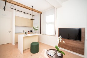 Leilighet – superior (Zappa) | Oppholdsområde | Flatskjerm-TV