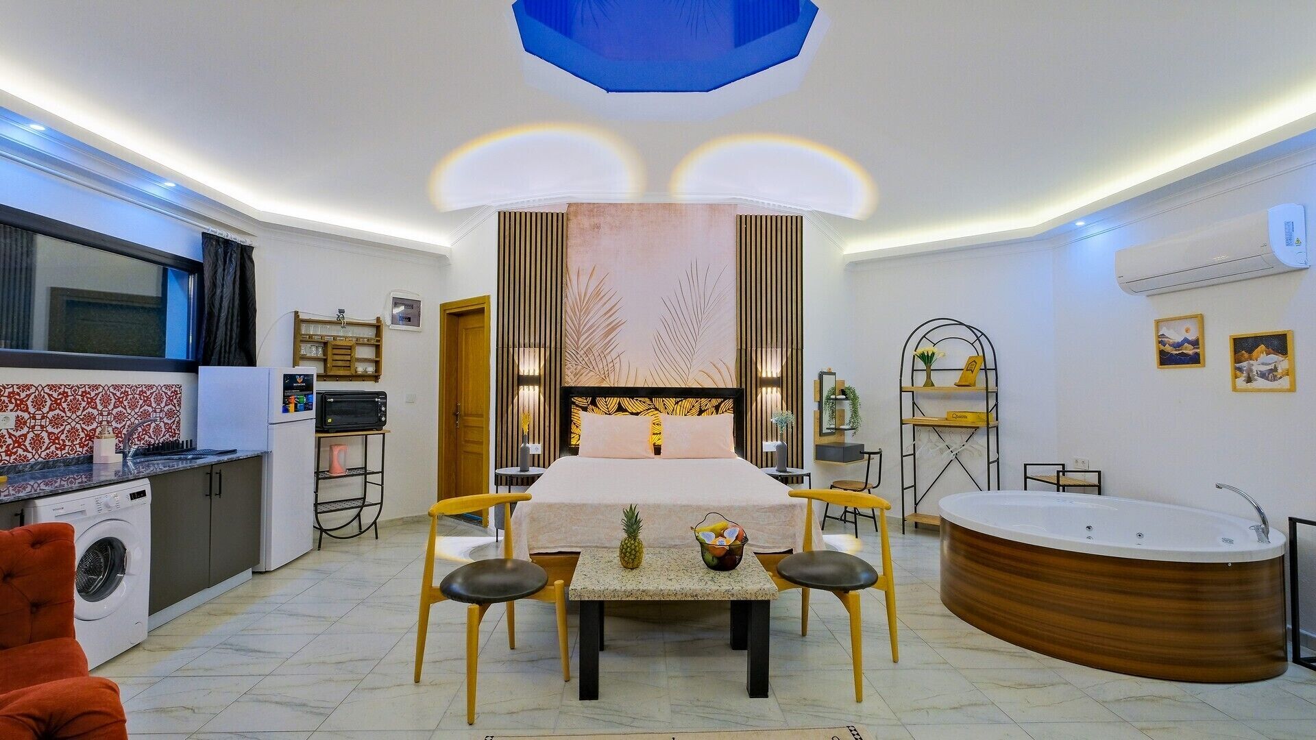 Luxury honeymoon villa with private pool and jacuzzi