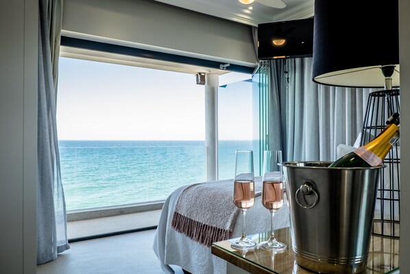 6 Schlafzimmer, Bügeleisen/Bügelbrett, Reisekinderbett, kostenloses WLAN