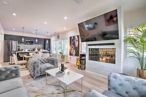 Fernseher, Kamin, Netflix, Tischfußball