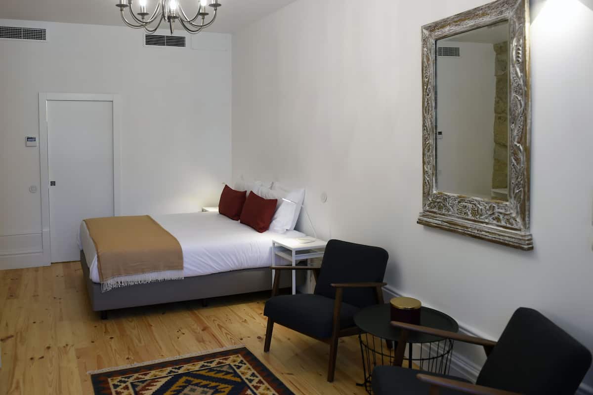 1 bedroom, minibar, individually decorated, individually furnished