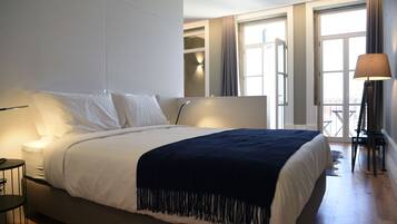 Studio (Estudio 2T) | Minibar, décoration personnalisée, ameublement personnalisé