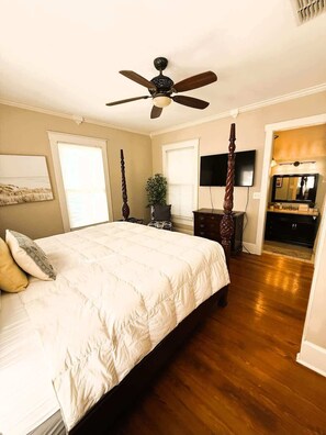 5 bedrooms, iron/ironing board, travel cot, free WiFi