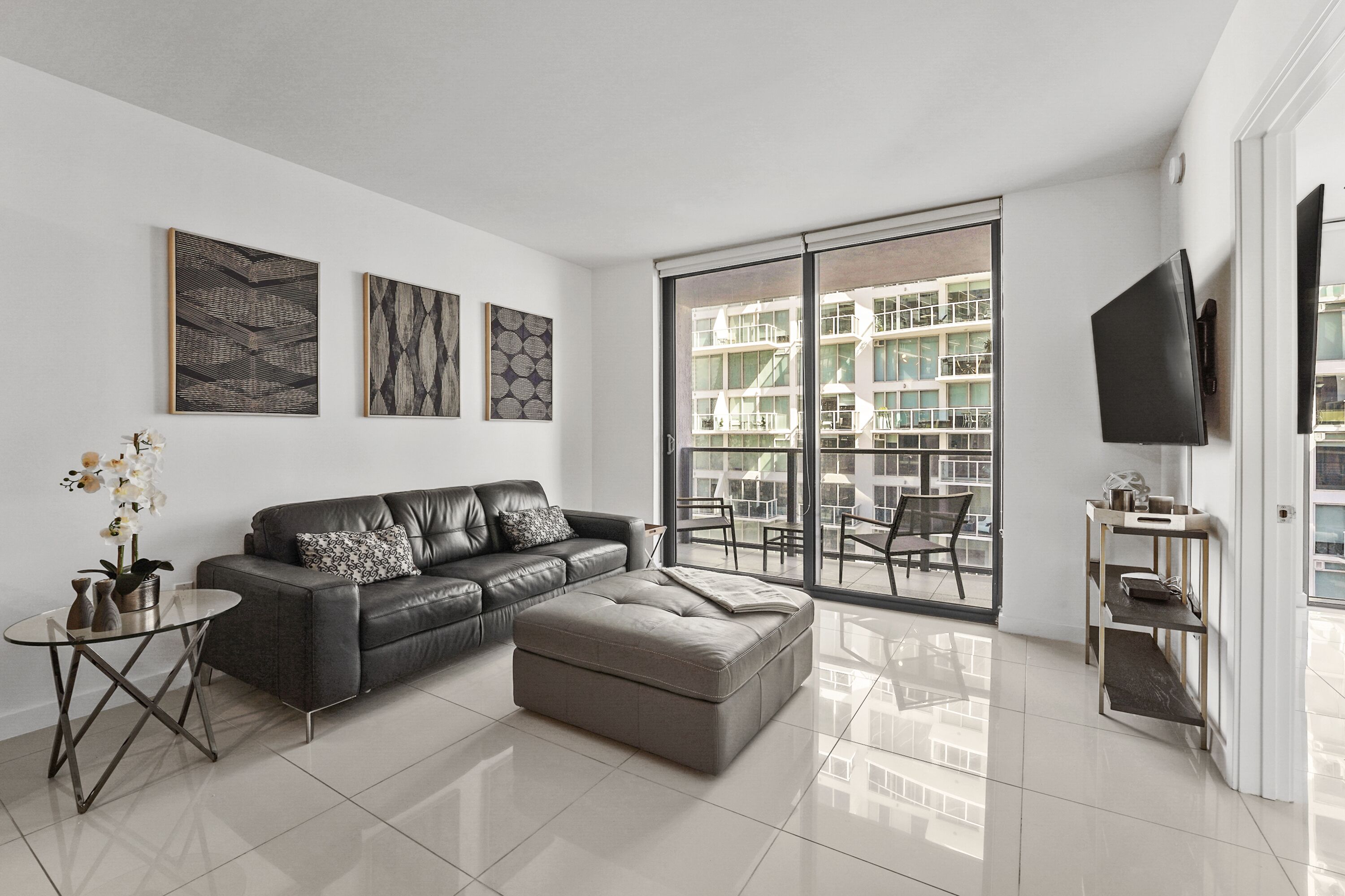 1 Bedr in the Heart of Brickell
