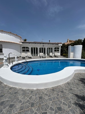 Piscina externa