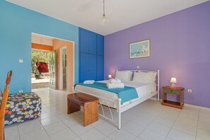 1 bedroom, free WiFi, bed sheets - Studio 'Veronis 2' with Sea View, Shared Pool & Wi-Fi (Ithaca)