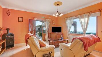 Fernseher, Kamin, Videospiele