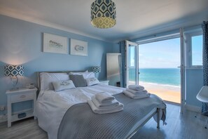 2 bedrooms, individually decorated, individually furnished, free WiFi - Ivory (St Ives)