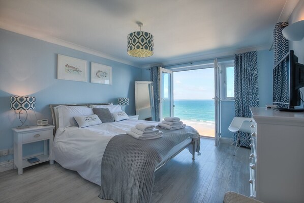 2 bedrooms, individually decorated, individually furnished, free WiFi - Ivory (St Ives)