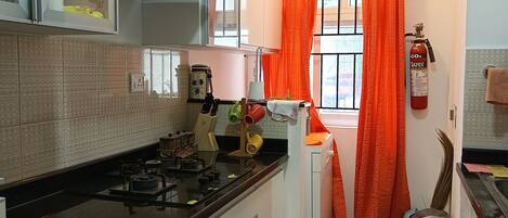 Microwave, dishwasher