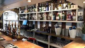 Bar (in der Unterkunft)