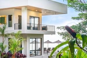 Exterior - Casa Amigos - Breathtaking Luxe Ocean View Villa (Bahía Ballena)