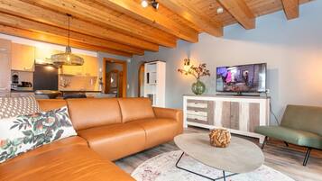 Smart-TV, Tischtennisplatte