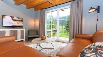 Smart-TV, Tischtennisplatte