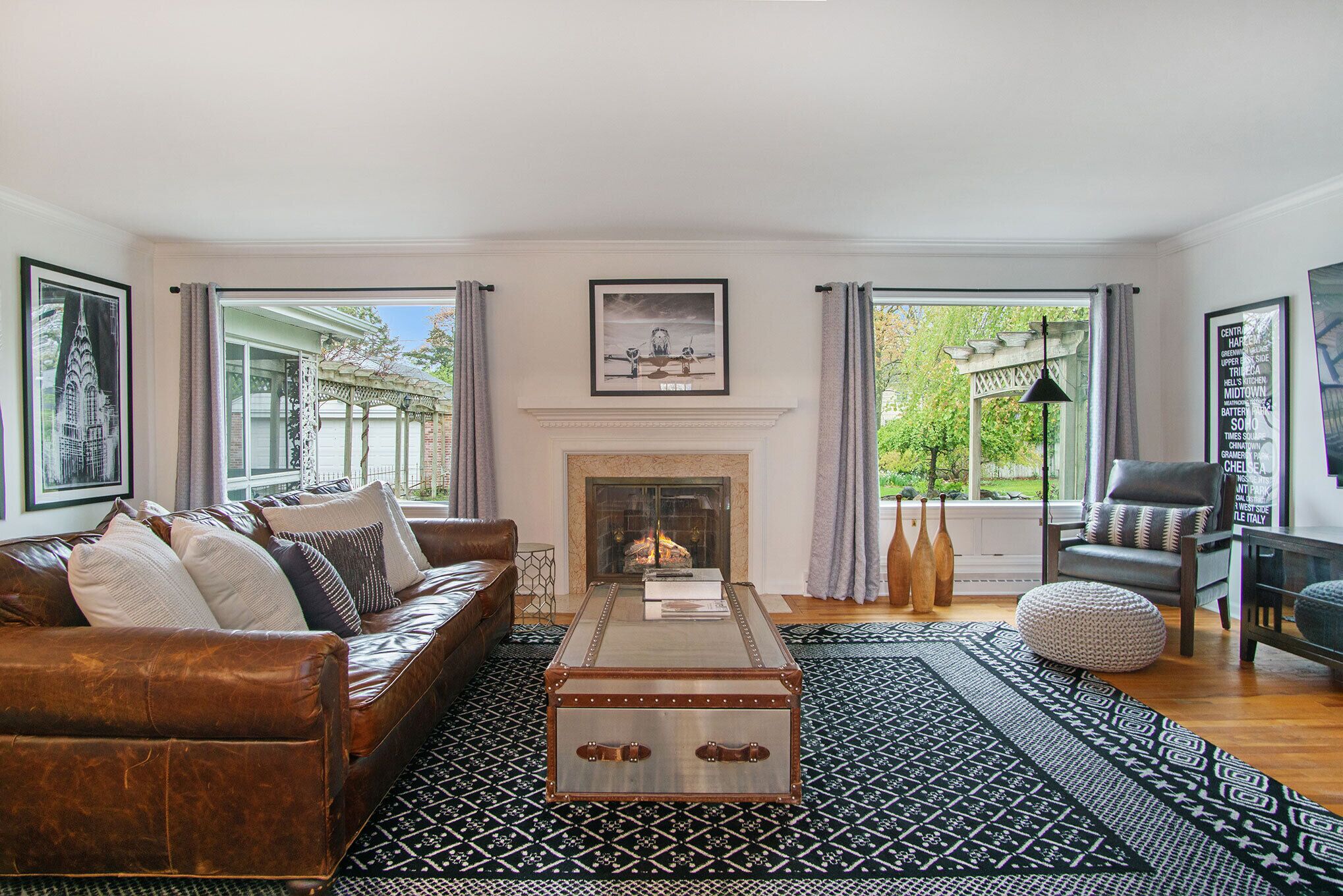 Stylish Home Less than a Mile from Notre Dame! Perfect for Entertaining!