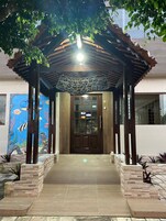 Fachada da propriedade