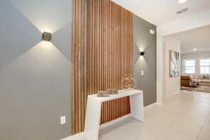 Interior - 6070BOA Luxury 6 Bedroom 5.Bath Home With Spa 6 Villa by RedAwning (Davenport)