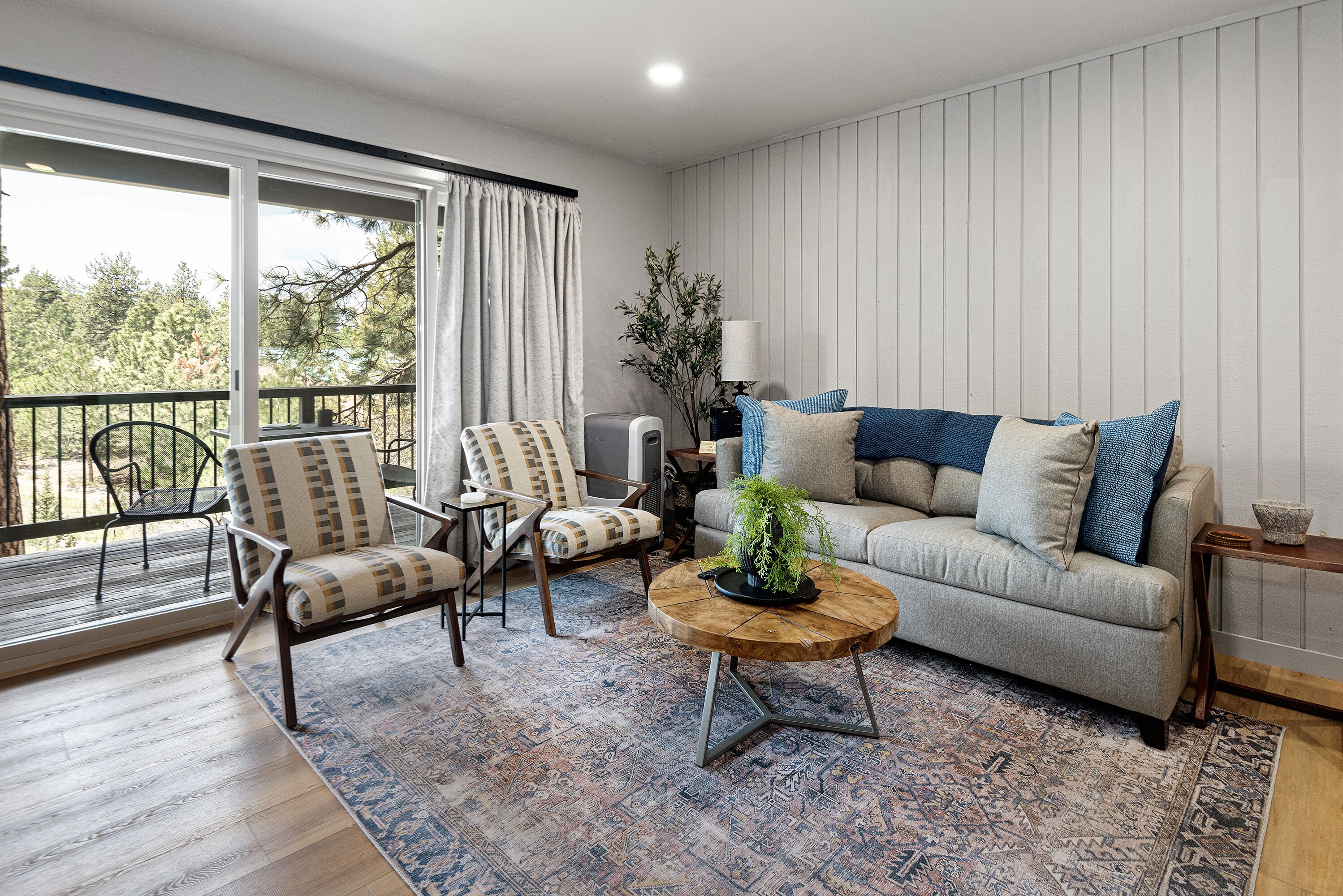 Location and Privacy in Lower-Level Condo with Mt. Bachelor Village Amenities!