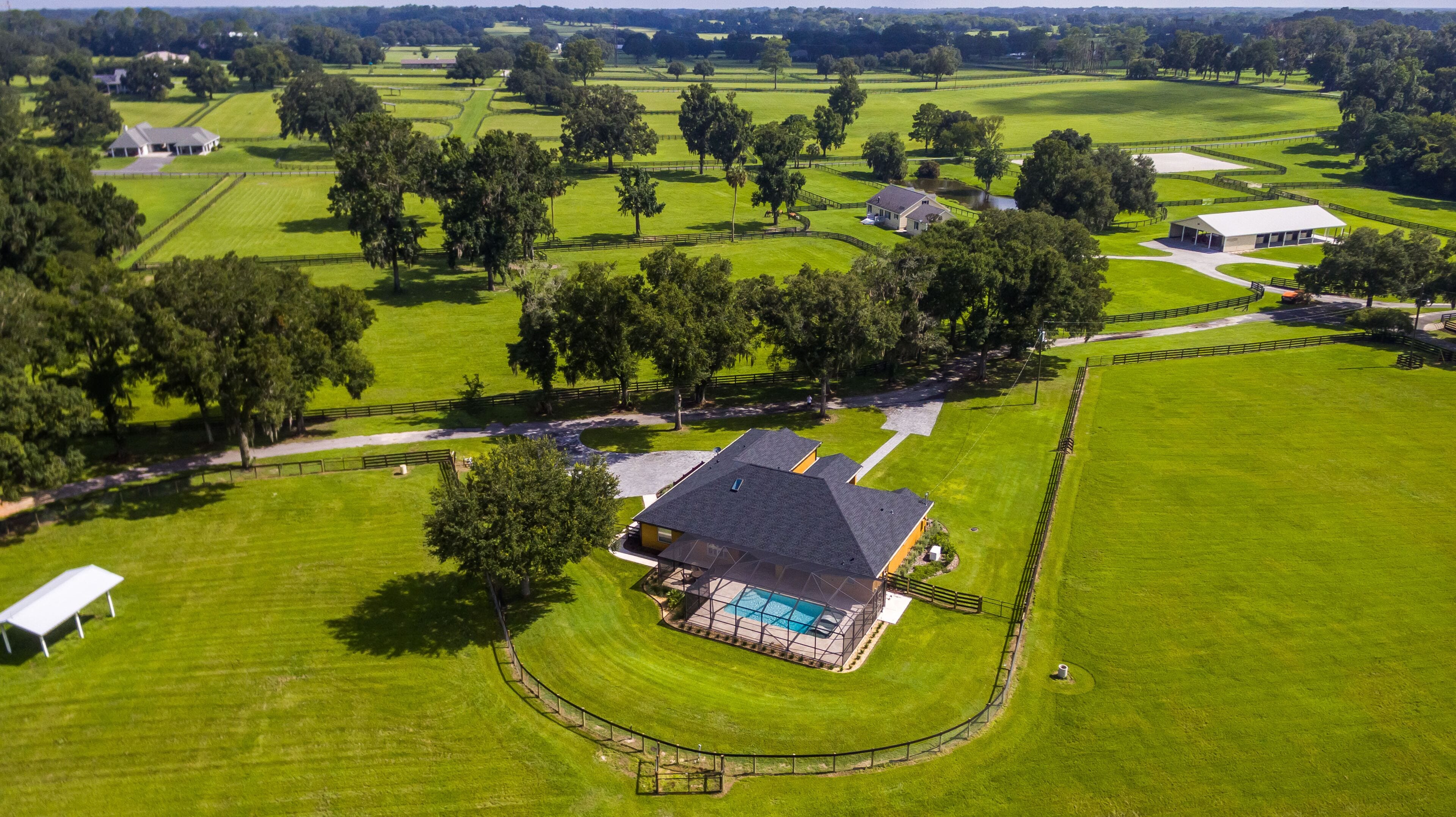 BOOK NOW FOR HORSE SHOW SEASON! Heated Pool! On 11 Acres near WEC!