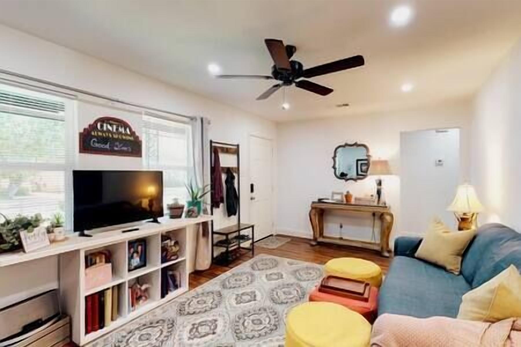 Fort Worth Stockyards & Rodeo Retreat: Fort Nash