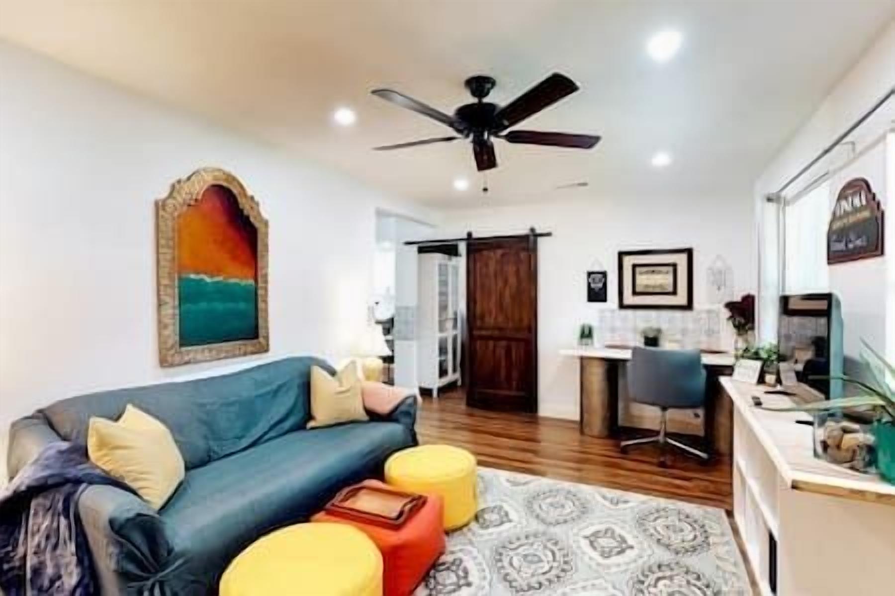 Fort Worth Stockyards & Rodeo Retreat: Fort Nash