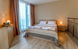 Superior Apartment | In-room safe, desk, laptop workspace, free WiFi - Apart-Hotel Onegin (Sozopol)