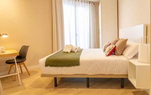 2 chambres, fer et planche Ă repasser, accĂšs Internet, draps fournis