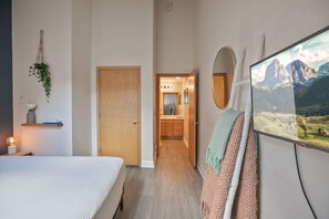 1 chambre, fer et planche à repasser, accès Internet, draps fournis