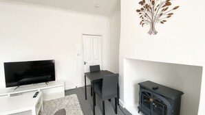 Lounge - Propertyvison - Stylish 2-bedroom House (Cleckheaton)