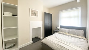 Miscellaneous - Propertyvison - Stylish 2-bedroom House (Cleckheaton)