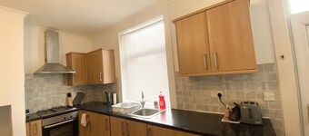 Propertyvison - Stylish 2-bedroom House