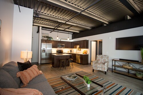 The Best of Kalamazoo - Spacious brand-new downtown apartment.