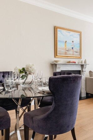 Dining - Egerton Gardens IX by onefinestay (London)