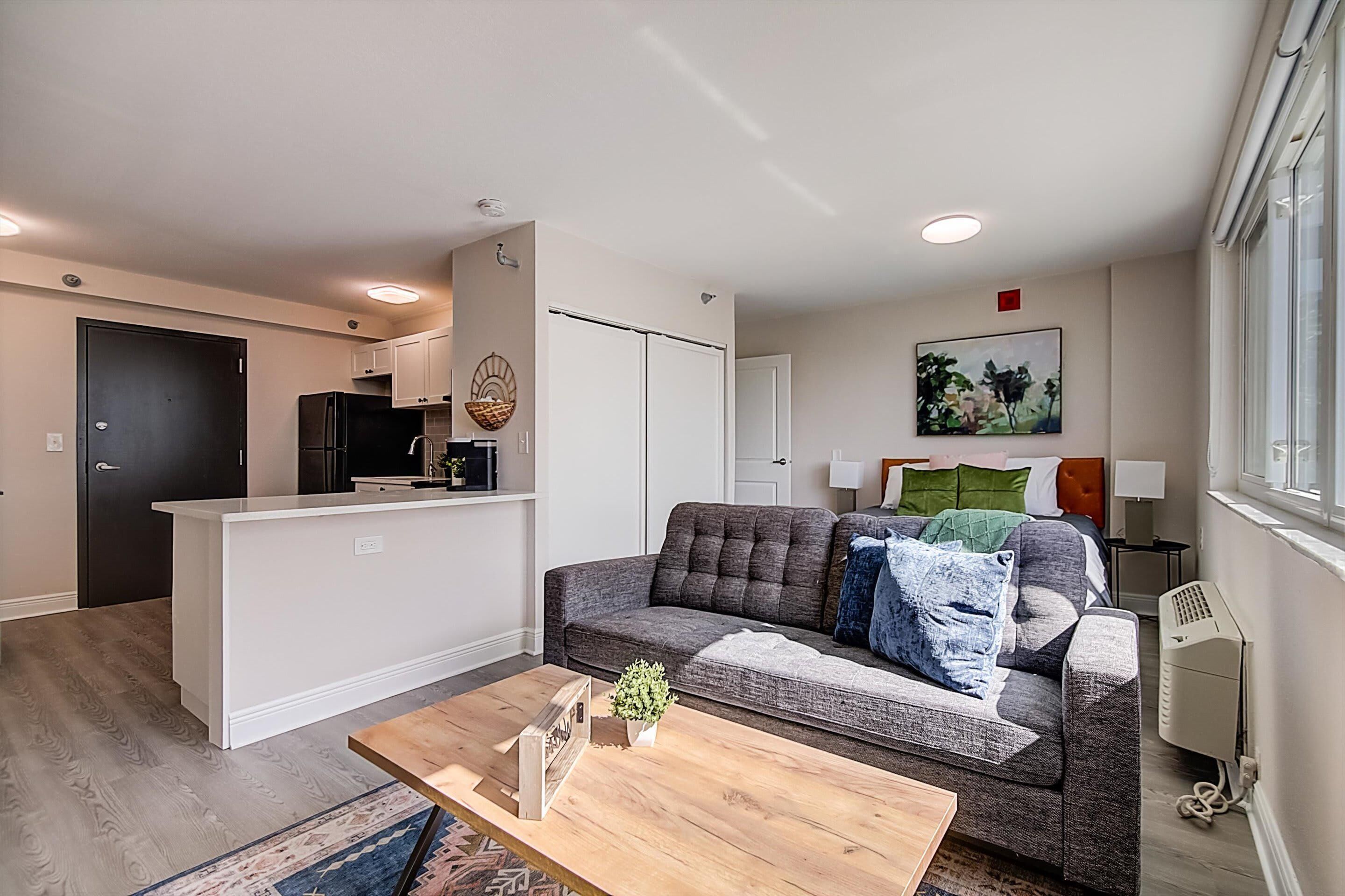 Frontdesk | Studio Apt near the Imagine Museum