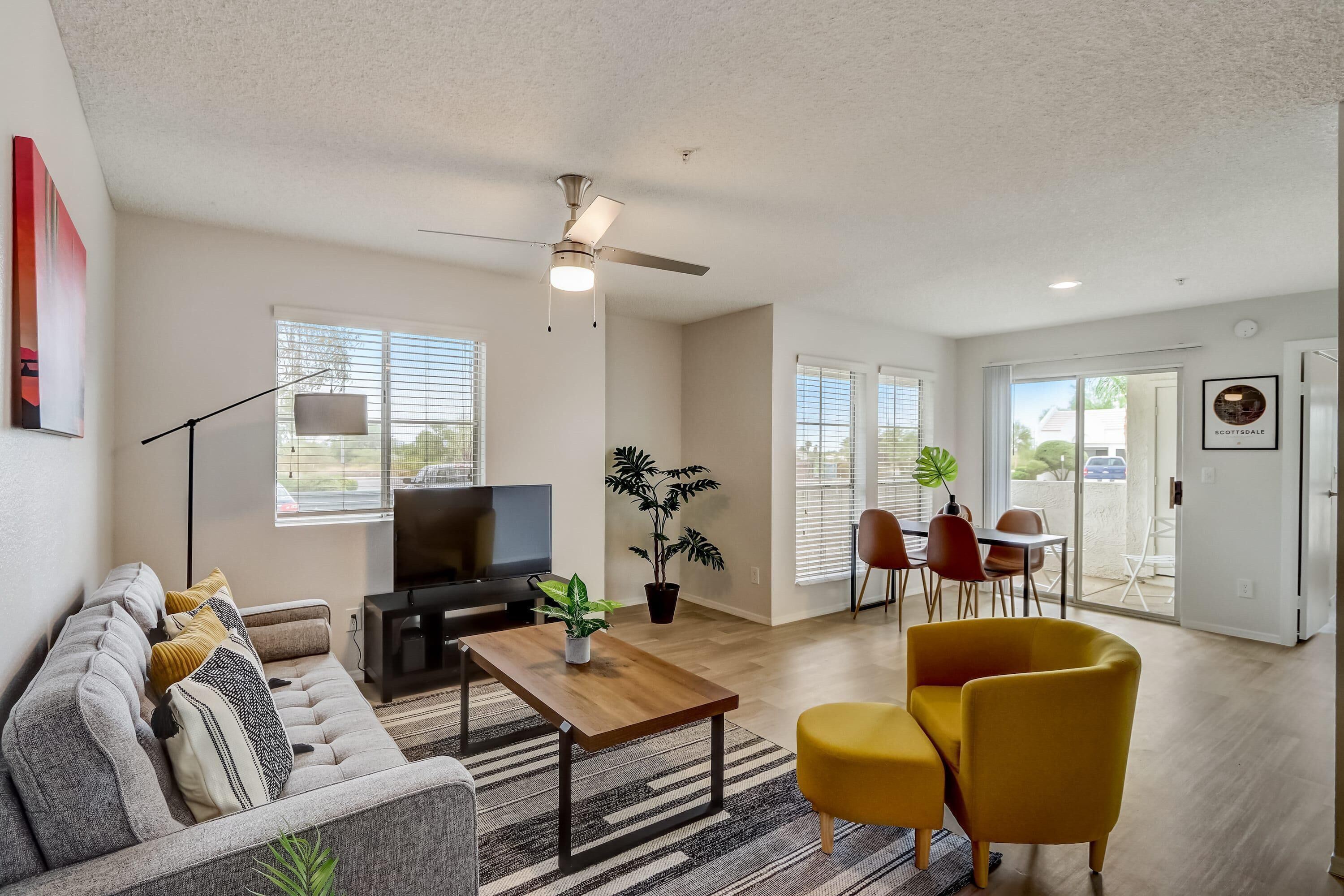 Frontdesk | 2 BR Apt near TPC Scottsdale