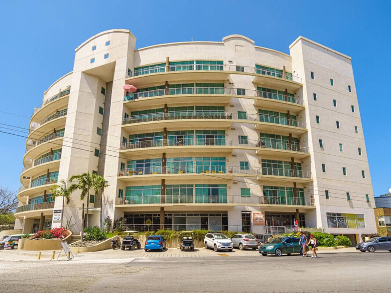 المنشأة من الخارج